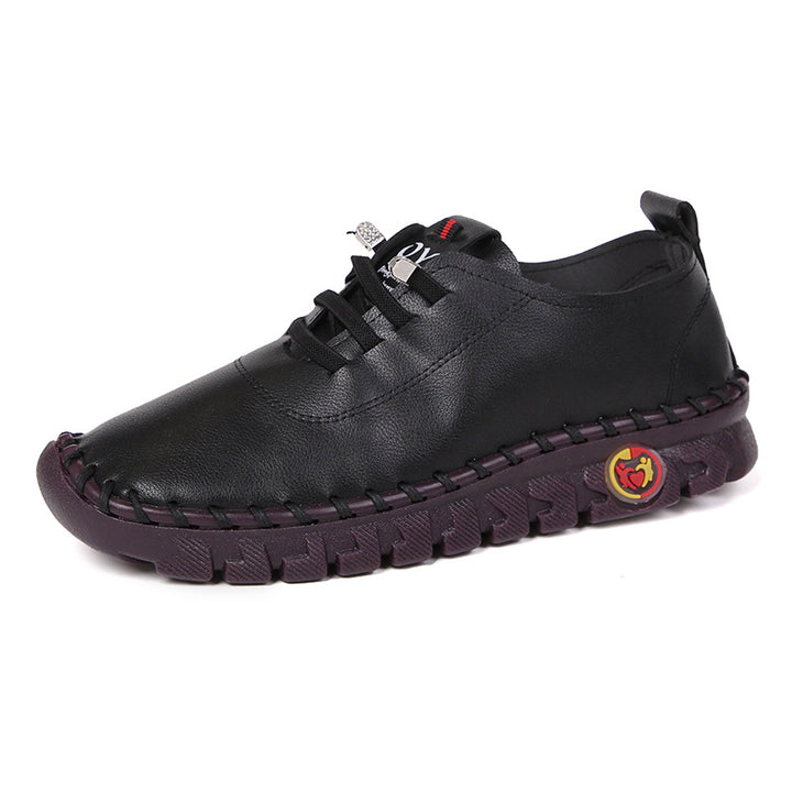 Women's lightweight casual sneakers with hand-stitched welt seam, elastic lacing system and profiled rubber sole Mune Fashion