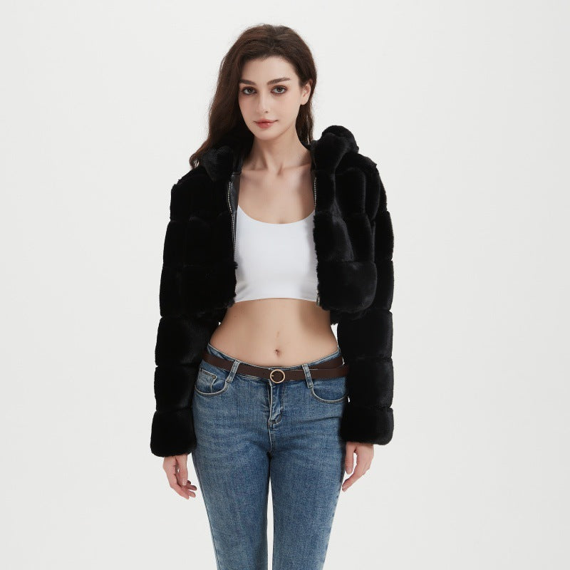 Women's Cropped Faux Fur Jacket with Quilted Panel Design and Hood Mune Fashion