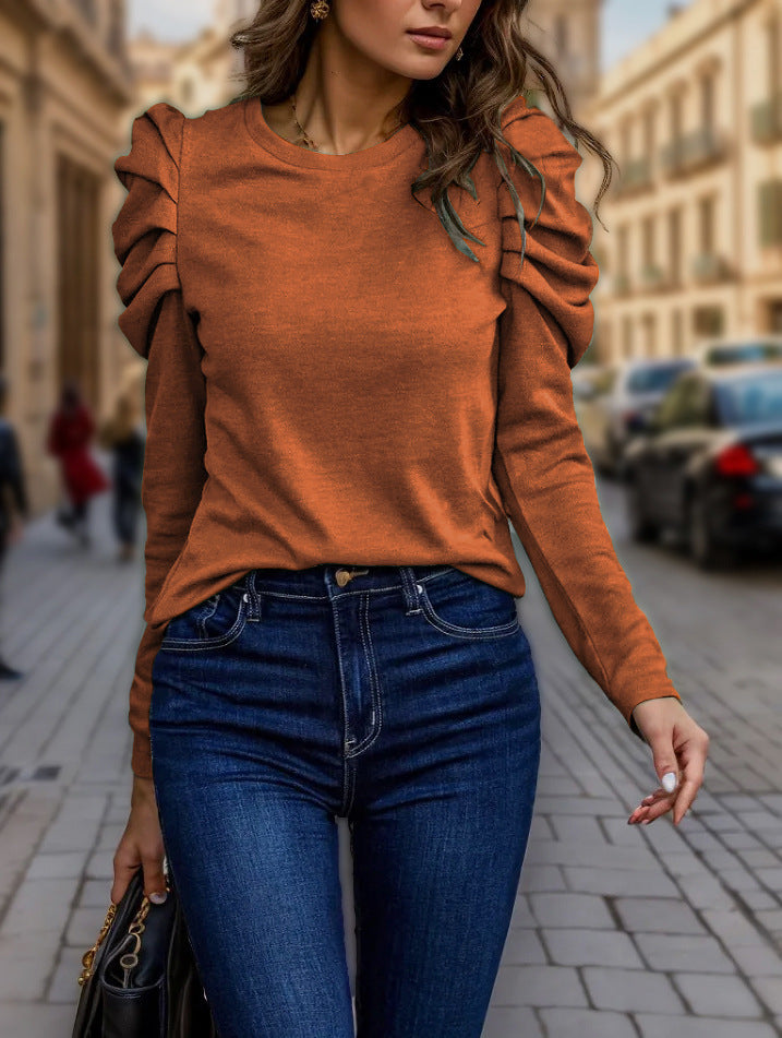 Women's fine fine knit pullover with tiered ruffles on the shoulders Mune Fashion