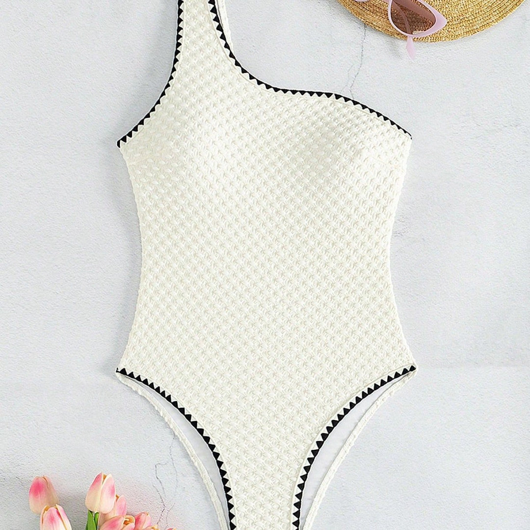 Women One-sided Swimsuit with Structured Material Mune Fashion