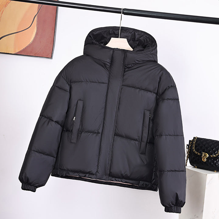 Women's short padded hooded jacket in boxy cut with concealed zip placket Mune Fashion