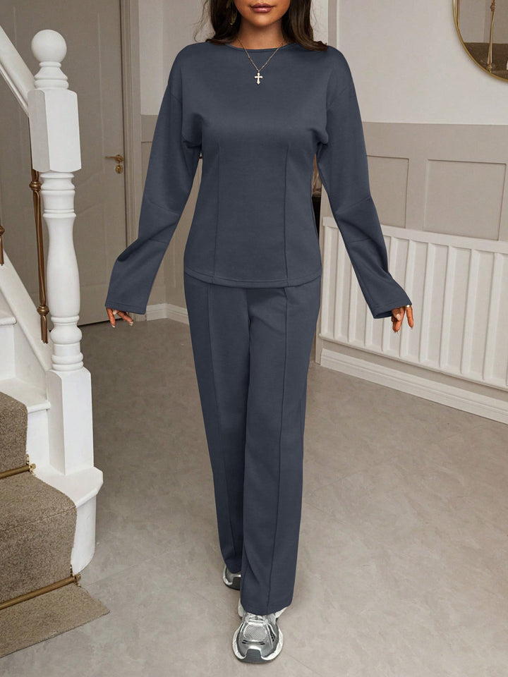 Women's soft lounge set with fitted sweatshirt, sculpting seam details, and wide palazzo pants leg Mune Fashion