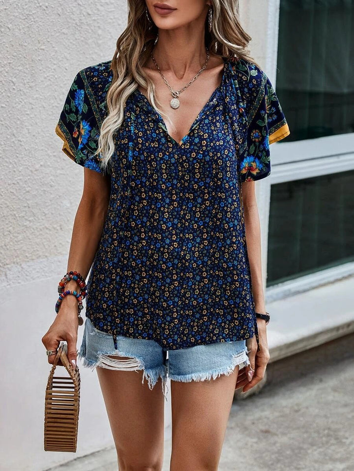 Women's Lightweight Blouse Shirt with V-Neck, Short Kimono Sleeves and Floral Allover Pattern Mune Fashion