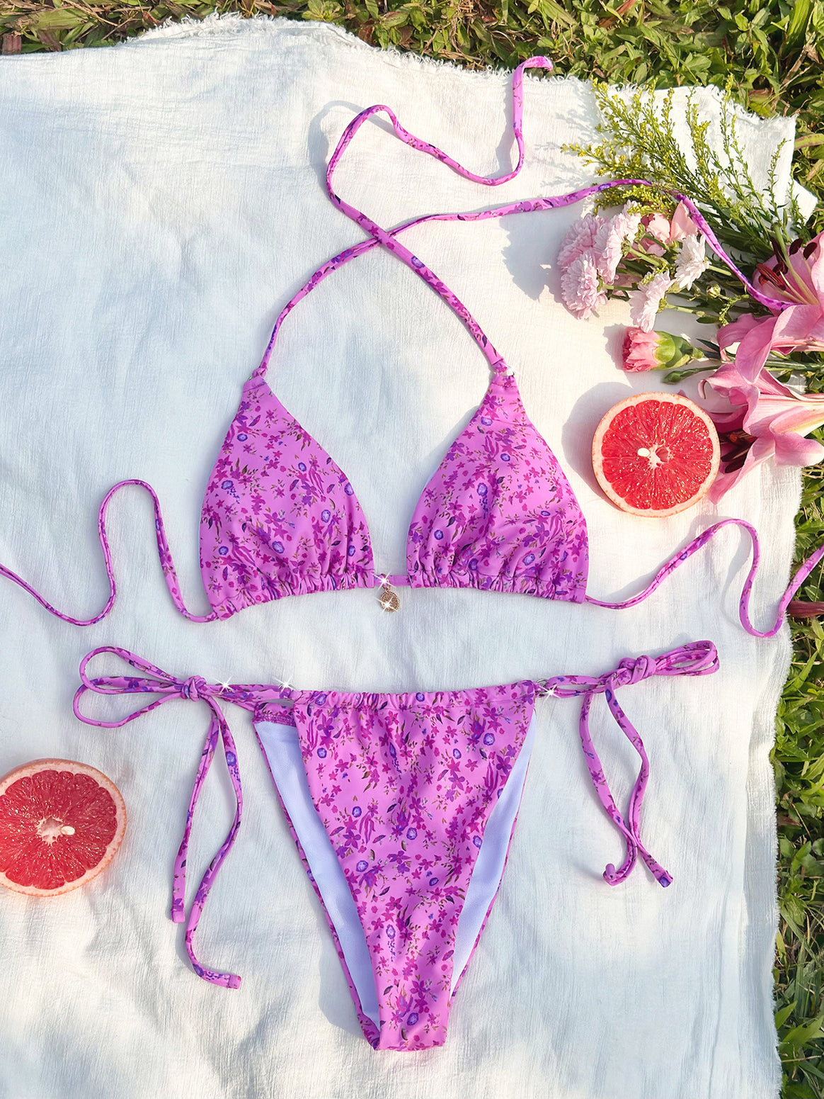 Ladies Triangle Bikini with playful tie straps Mune Fashion