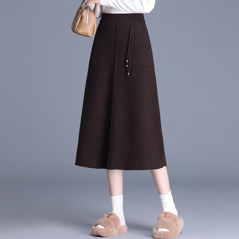 Women's Wide-Cut Midi Skirt with Practical Pockets Mune Fashion