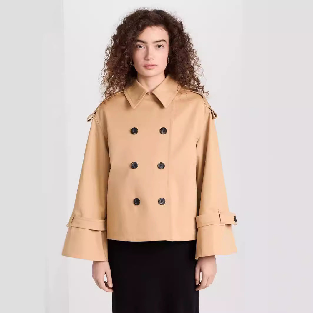 Women's Short Double-Breasted Trench Coat in Boxy Cut Mune Fashion