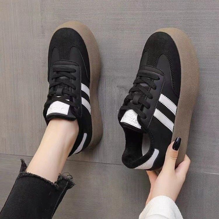Ladies Sporty Sneakers with Cushioned Sole and Durable Design Mune Fashion
