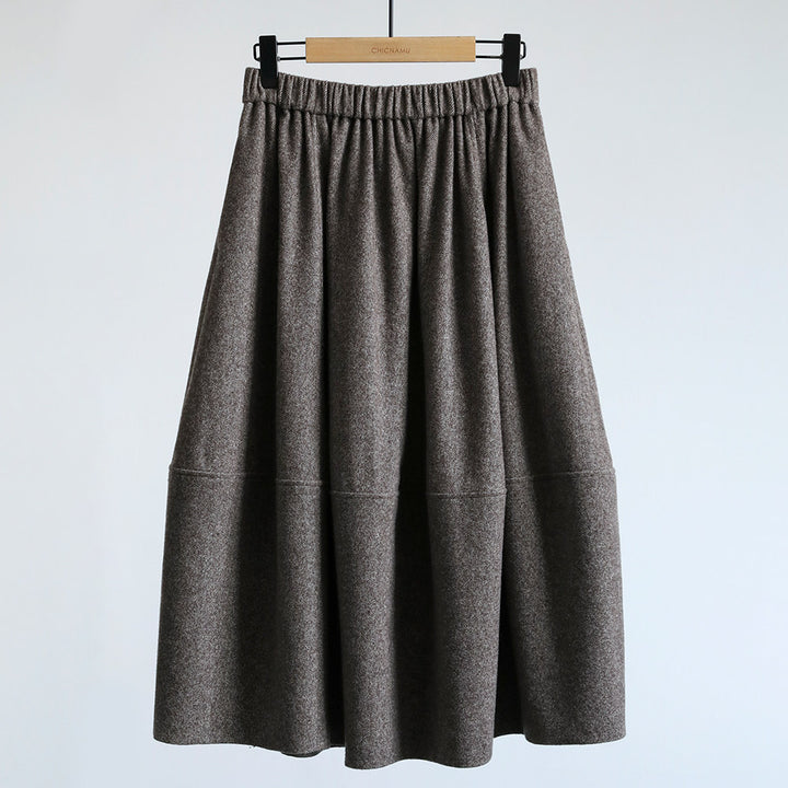 Women Elegant, swinging midi skirt made of wool blend Mune Fashion