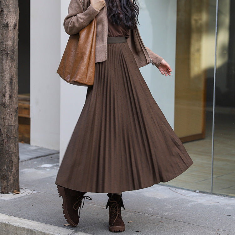 Women's pleated midi skirt with smocked waistband and fine dot pattern Mune Fashion