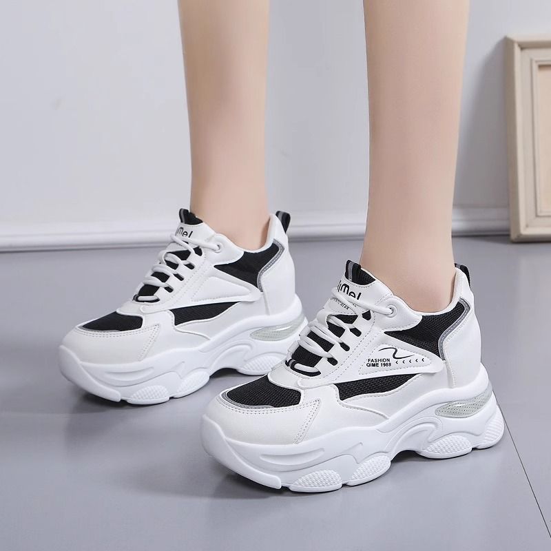 Women’s Sporty Chunky Sneakers with Breathable Mesh Upper and Cushioned Sole Mune Fashion