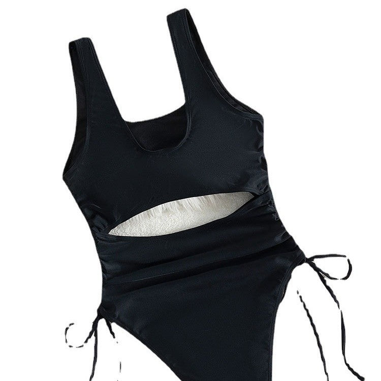 Women's one-piece swimsuit with fashionable cut-out and adjustable straps Mune Fashion