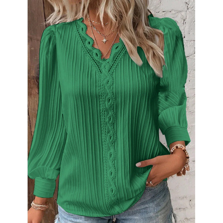 Women Pleated V-Neck Blouse with Lace Trim and Balloon Sleeves Mune Fashion