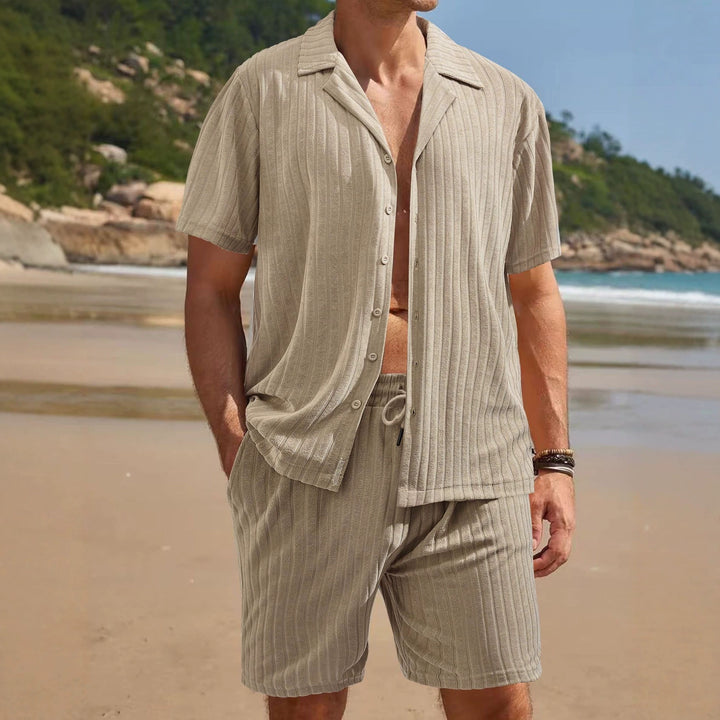 Men's fine ribbed short-sleeve knitted shirt with notch collar and full-button placket Mune Fashion