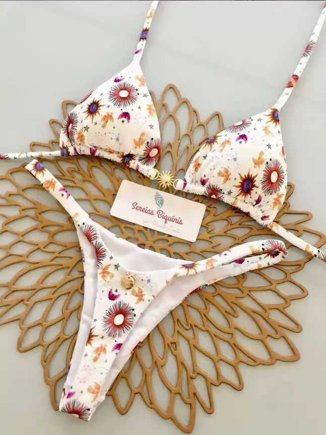 Women's Triangle Bikini Set with Floral Patterns and Adjustable Straps Mune Fashion