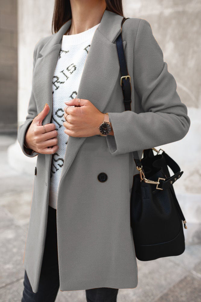 Women's elegant tailored wool blend coat with notch collar and concealed button placket Mune Fashion