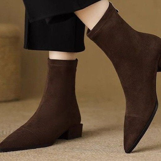 Ladies Elegant lace ankle boots with flexible shaft Mune Fashion