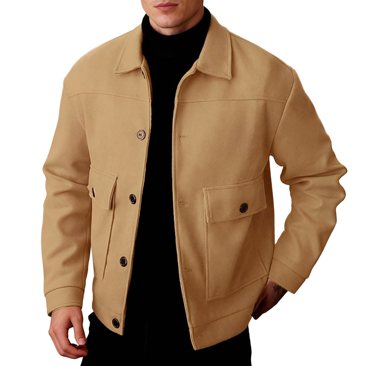 Men's short wool field jacket with shirt collar, flap pockets, and clear silhouette Mune Fashion