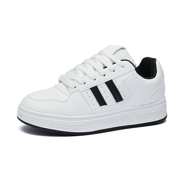 Women's sporty sneakers in retro look with color accents Mune Fashion