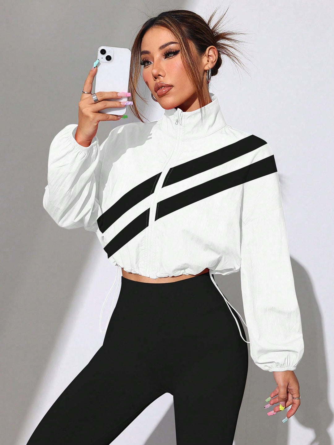 Women's Cropped Windbreaker Jacket with High Collar and Drawstring Mune Fashion