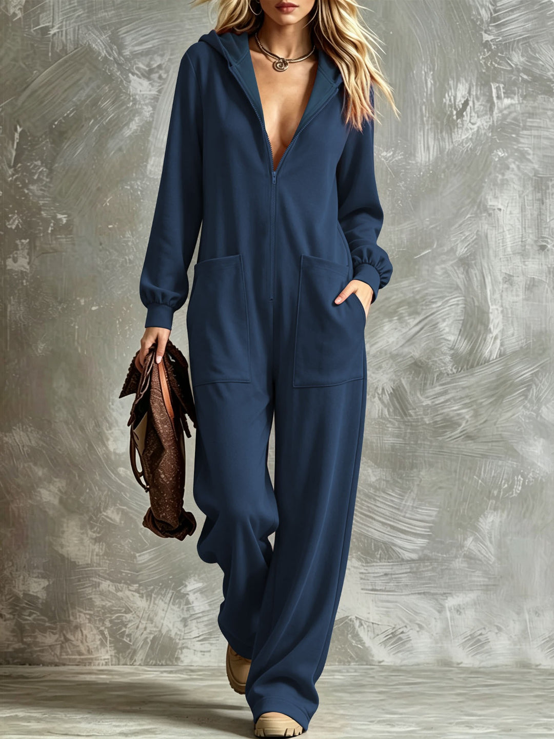Women's hooded jumpsuit with full-length zipper and patch pockets Mune Fashion