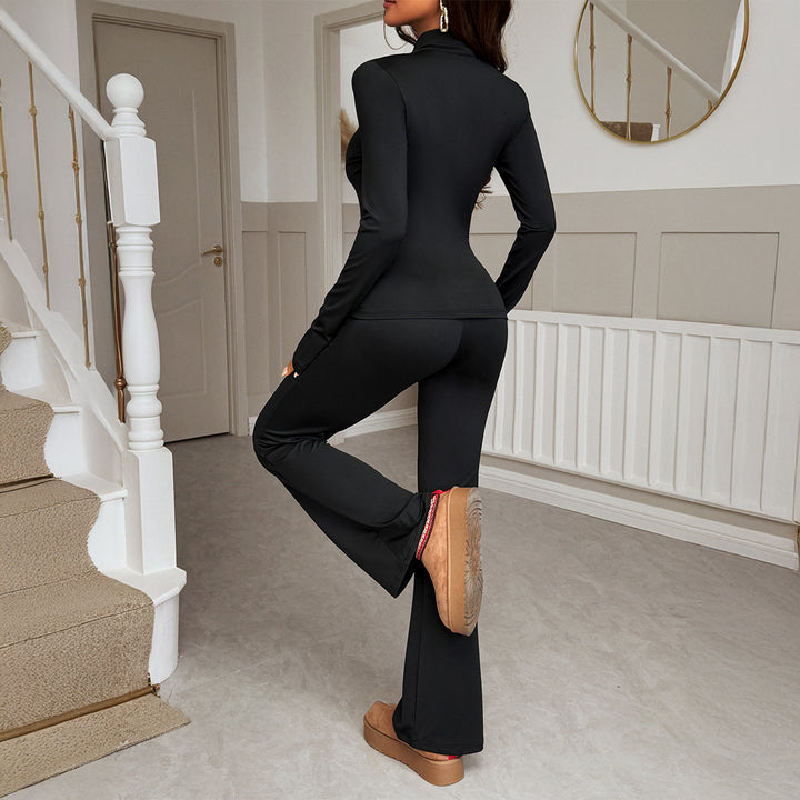 Women's figure-hugging stretch jogging set with tailored zip jacket and flared trouser Mune Fashion