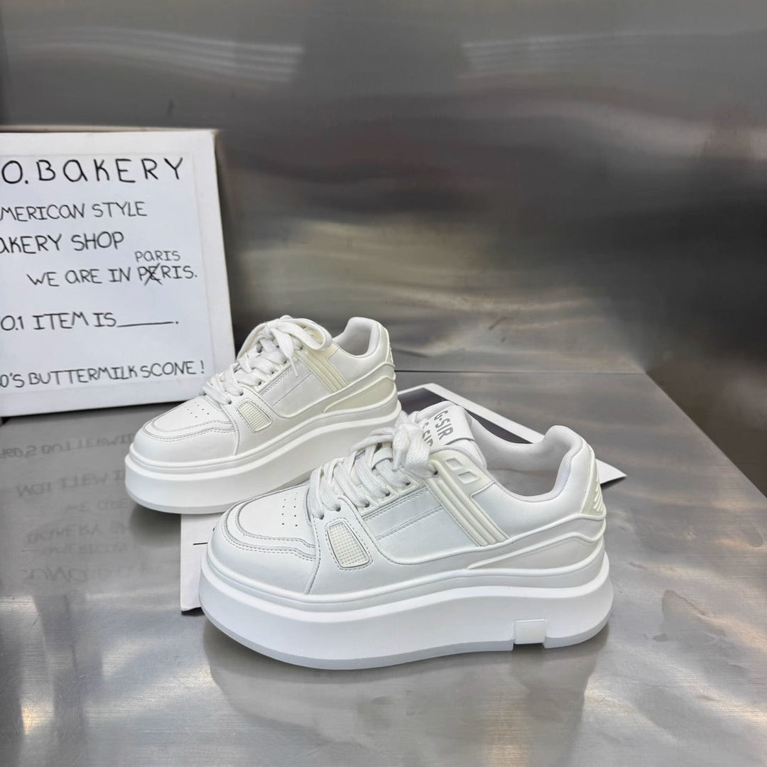 Women's Sporty Sneakers with Cushioned Platform Sole and Breathable Inserts Mune Fashion