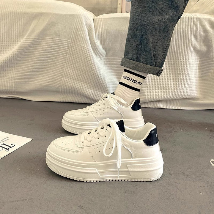 Women Fashionable Platform Sneakers with Comfortable Heel Protection Mune Fashion