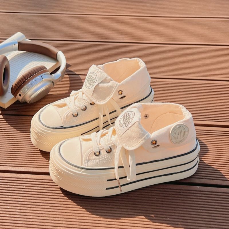 Women Chunky Sneakers with High Platform and Fashionable Lacing System Mune Fashion