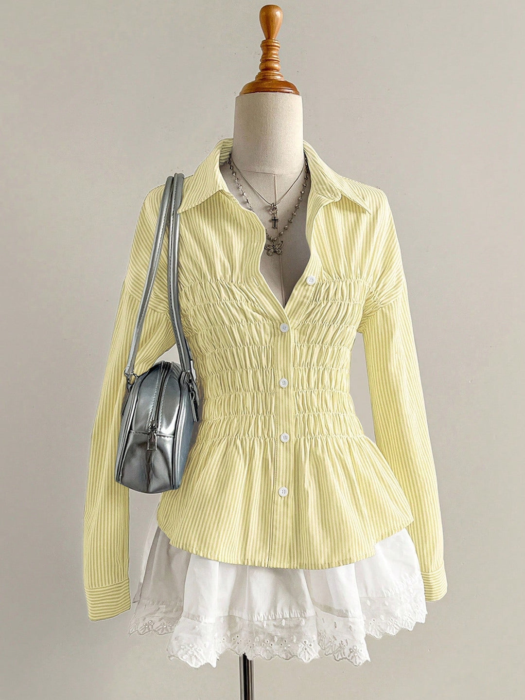 Women's tailored shirt blouse with gathered bust area and peplum Mune Fashion