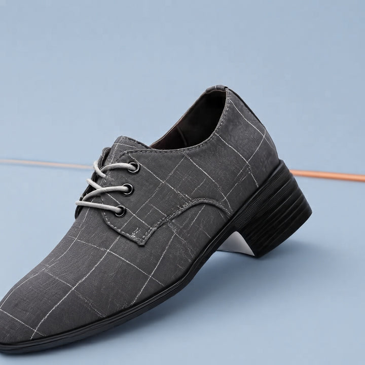 Men's Elegant Lace-Up Shoes in Modern Check Pattern Mune Fashion