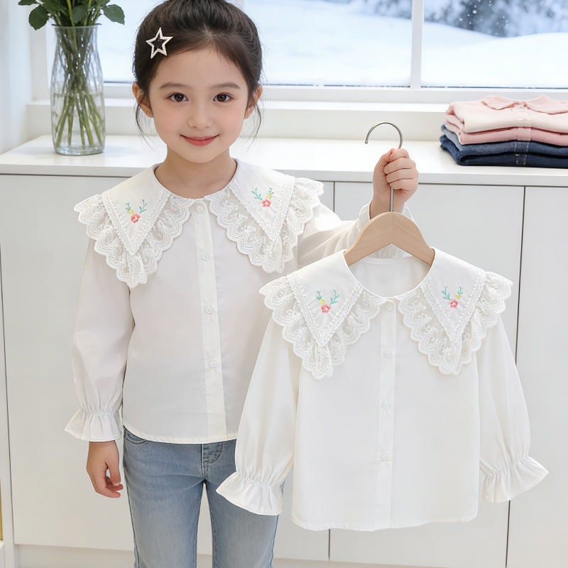 Girl blouse with voluminous lace collar Mune Fashion