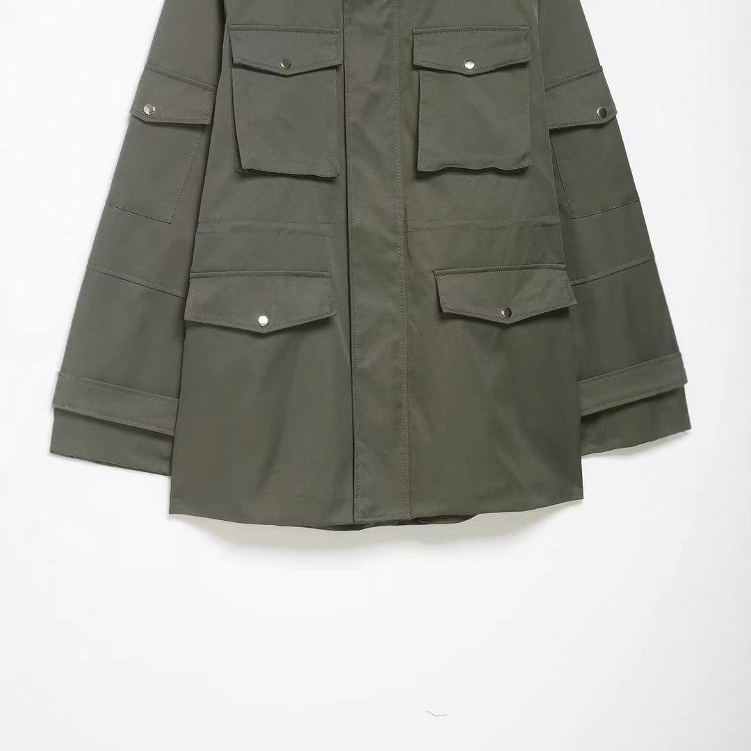 Women's utility parka with standing collar, four flap pockets and oversized cut Mune Fashion