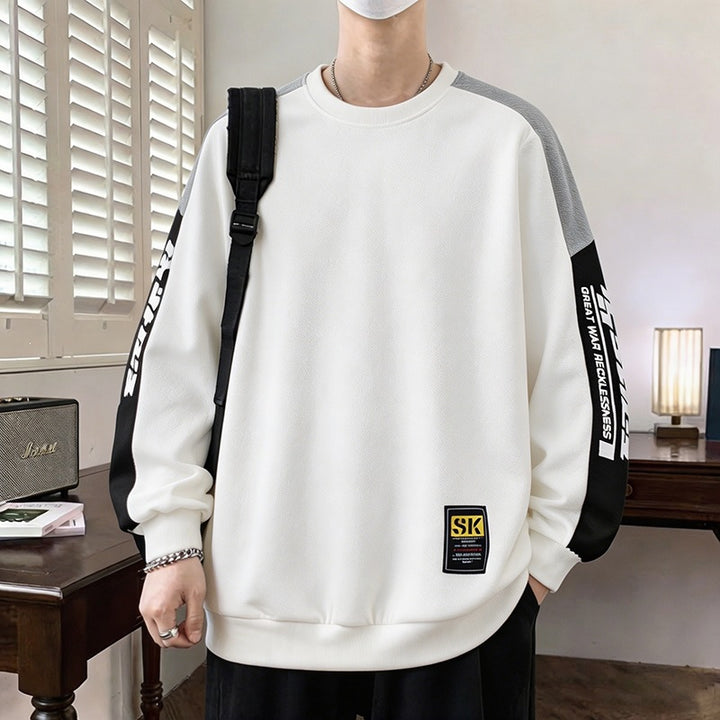Men's Oversized sweatshirt with contrasting sleeves, round neck & label patch Mune Fashion