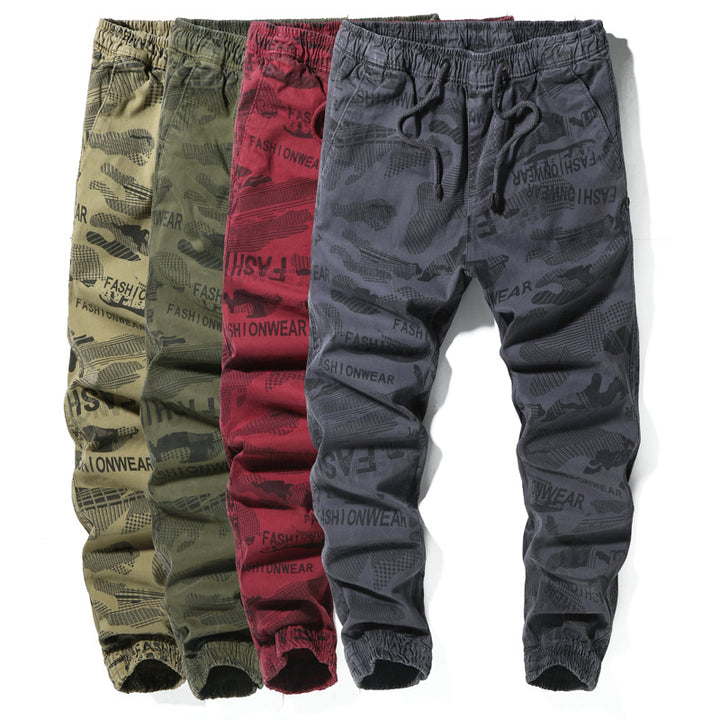 Herren Camouflage-Jogginghose mit elastischem Tunnelzugbund, tapered Schnitt und Allover-Print Mune Fashion