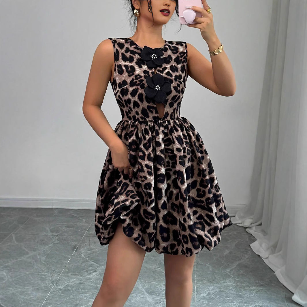 Women Nan short party dress with leopard print, floral appliqués and fitted balloon skirt Mune Fashion