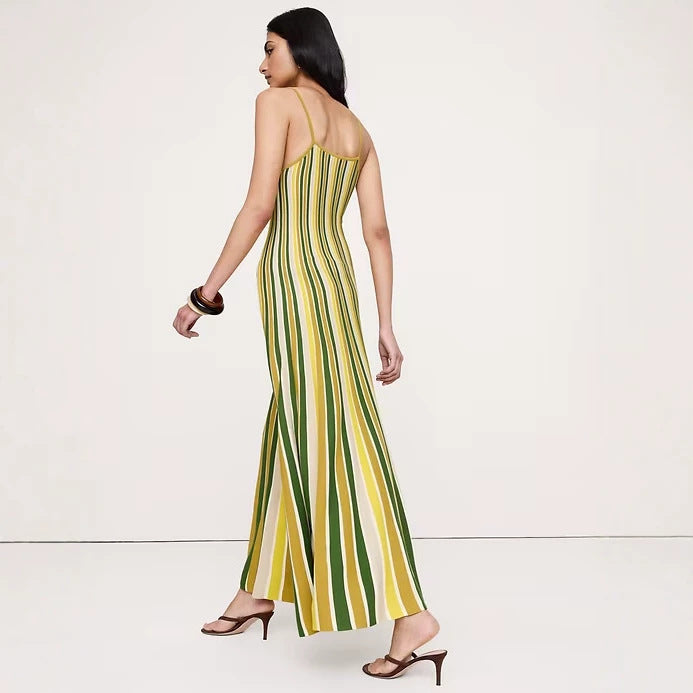 Ladies' elegant maxi dress in slip style with spaghetti straps, fitted cut and wide hem Mune Fashion