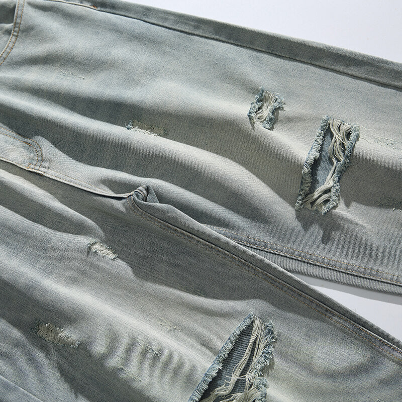 Unisex Relaxed-Fit Vintage-Jeans with high waist and distinctive ripped knee section Mune Fashion