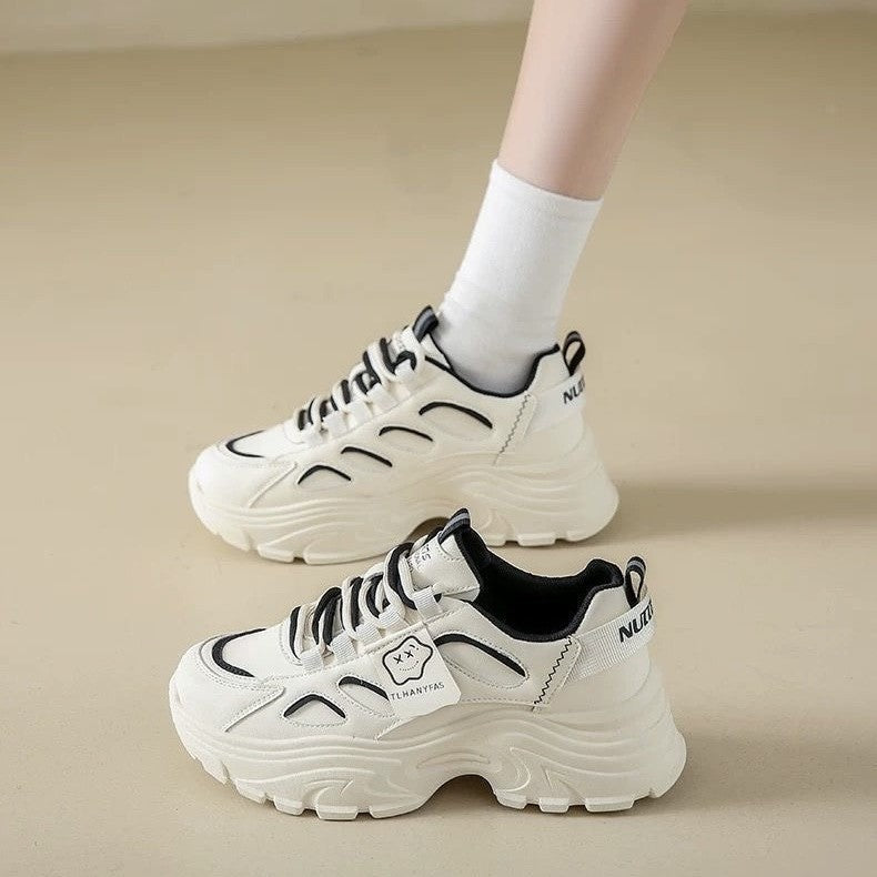 Women’s sporty chunky sneakers with breathable sole and elegant design elements Mune Fashion