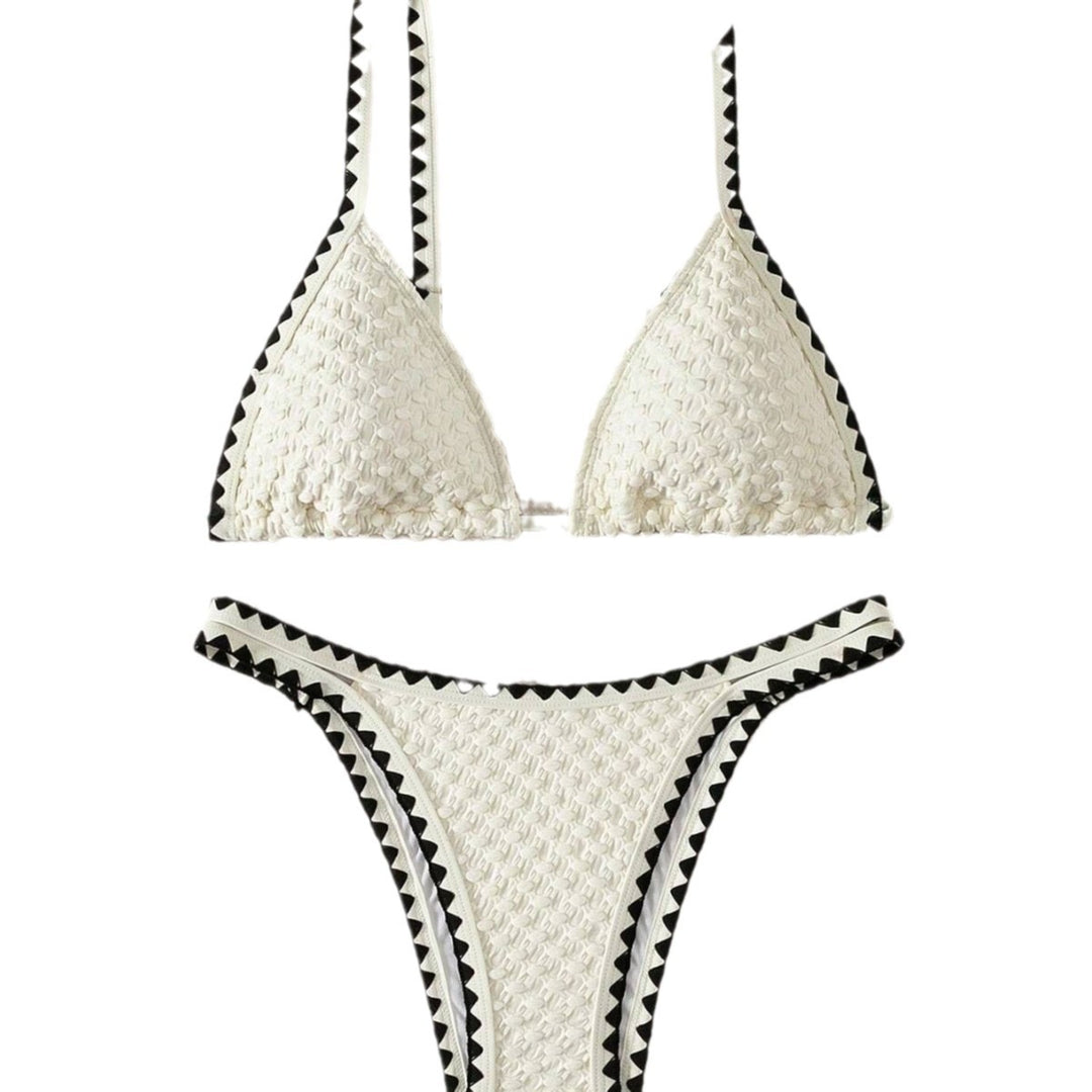 Women's Triangle Bikini with sophisticated crochet pattern Mune Fashion