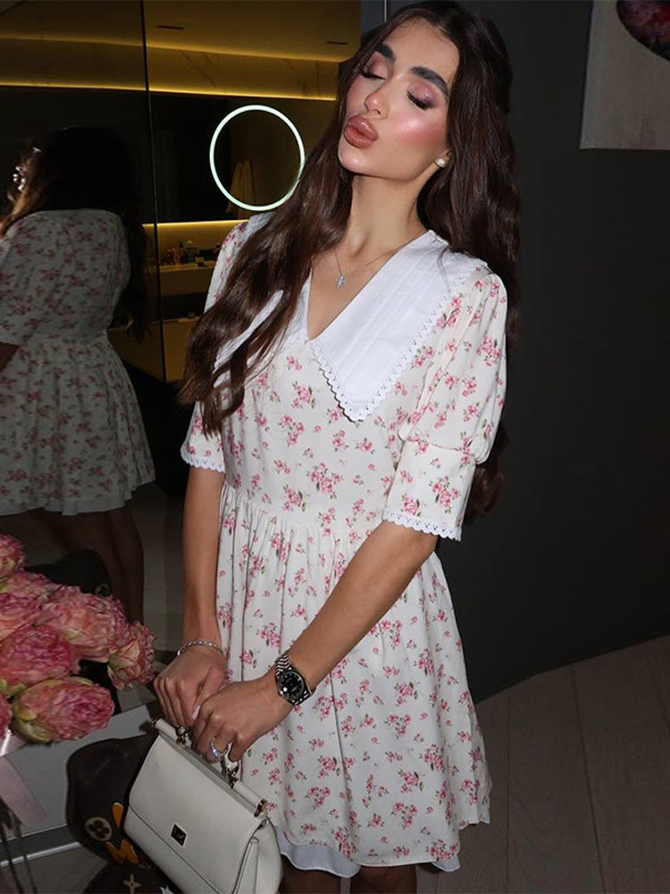 Ladies Romantic Mini Dress with Oversized V-Neck, Ruching and Floral Print Mune Fashion