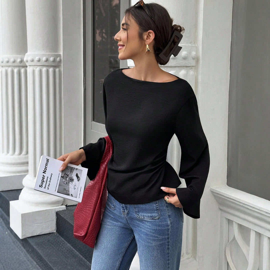 Women Bootneck-Long sleeve shirt with wide cuff sleeve and fitted side seam Mune Fashion