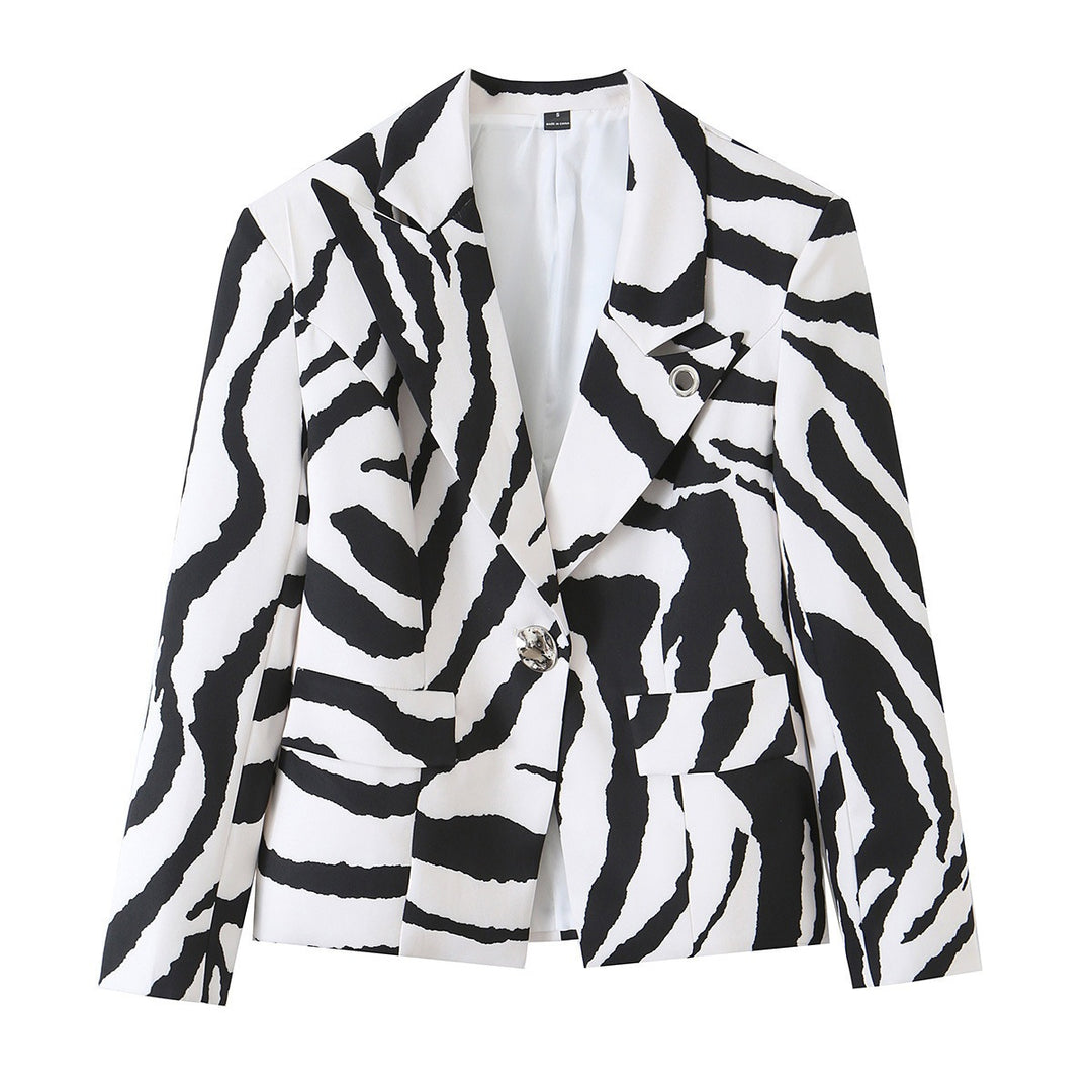Women’s Statement Zebra Blazer with Lapel Collar and Tailored Silhouette Mune Fashion