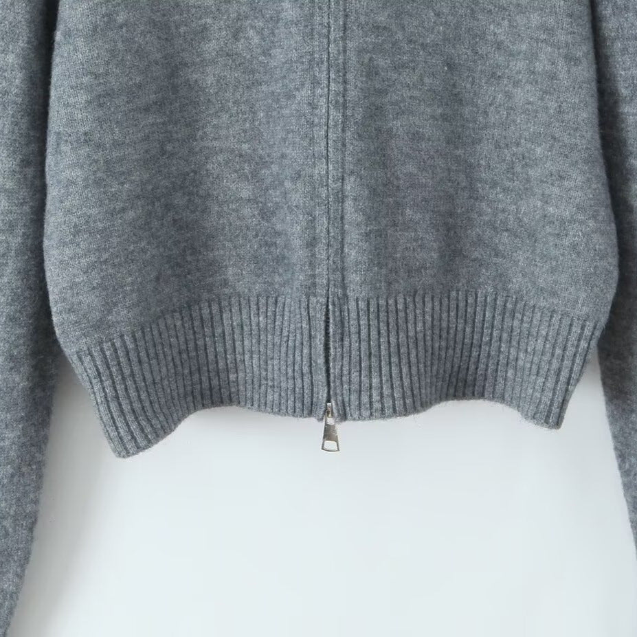 Women Short-Cut Knit Jacket with Zipper and Removable Faux Fur Collar Mune Fashion