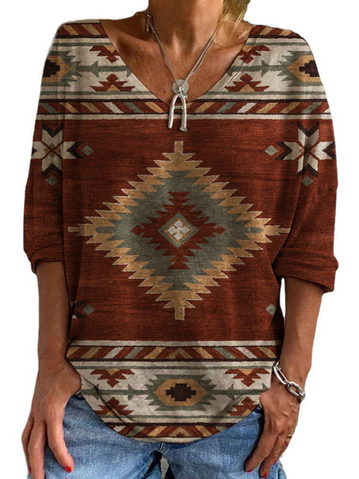 Women's Aztec patterned oversized tunic top with V-neck and three-quarter sleeves Mune Fashion