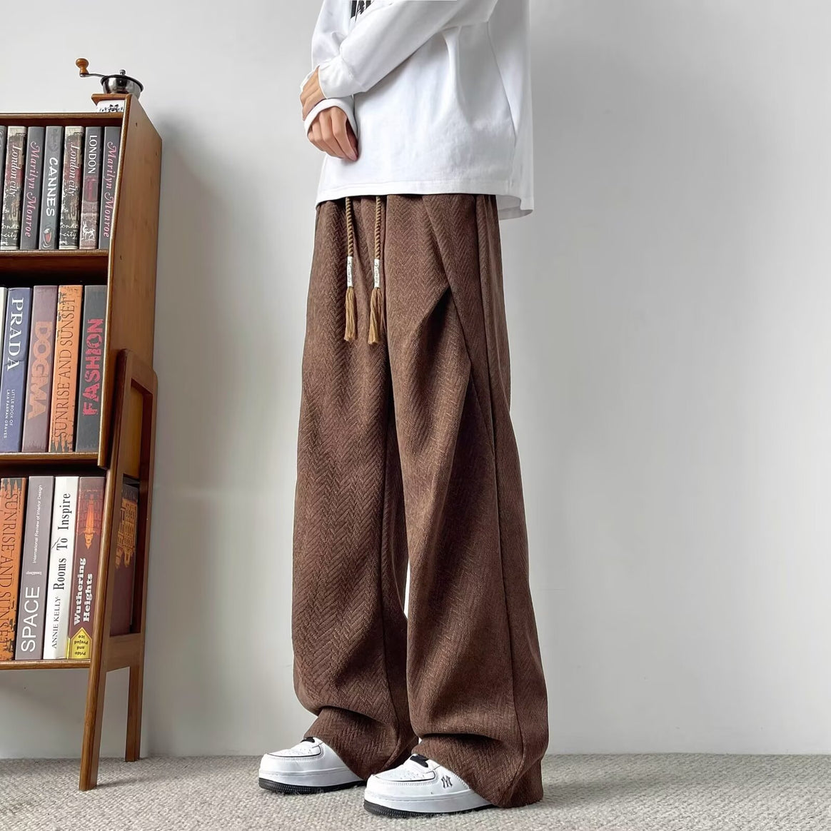 Men's Relaxed Lounge Pants with Drawstring and Herringbone Texture Mune Fashion