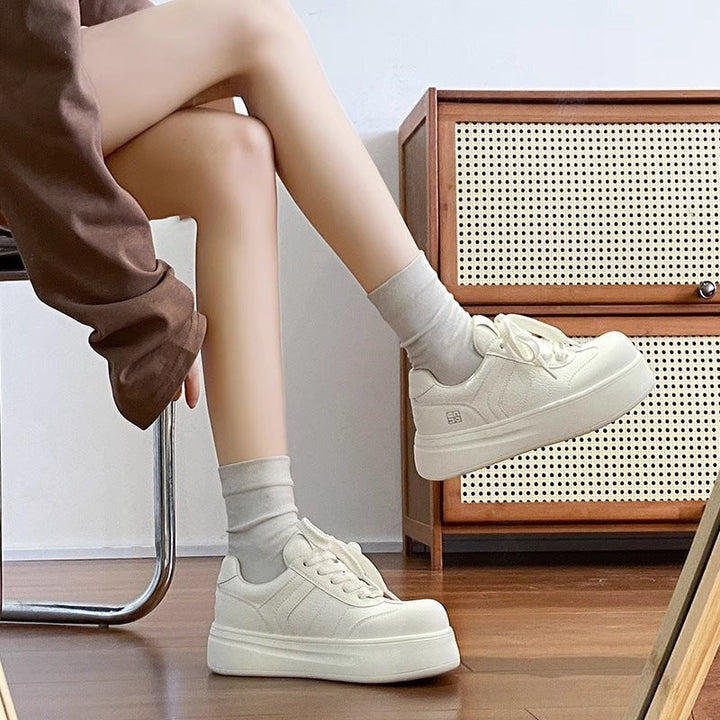 Women's Comfortable Sneakers with Thick Sole and Breathable Upper Material Mune Fashion