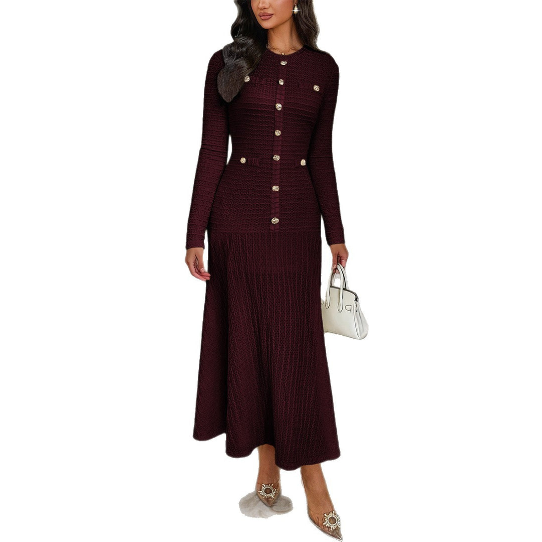 Women's fitted maxi knitted dress with button placket and decorative buttons Mune Fashion