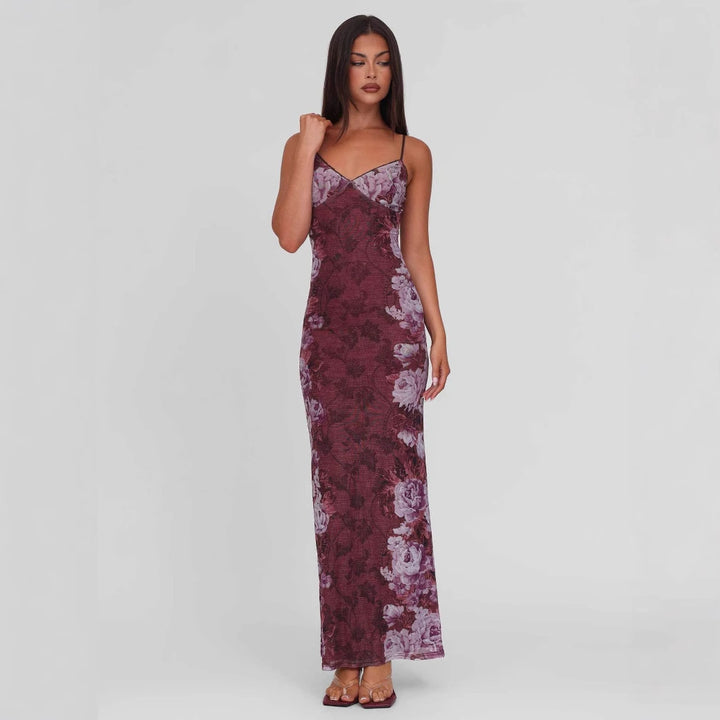 Women nan a fitted jersey slip dress with V-neck, spaghetti straps and floral leopard print Mune Fashion