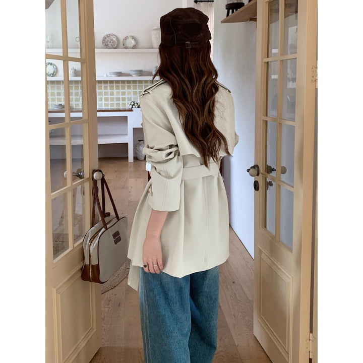 Ladies Short Tie Belt Trench Coat with A-Line Cut and Dropped Shoulders Mune Fashion