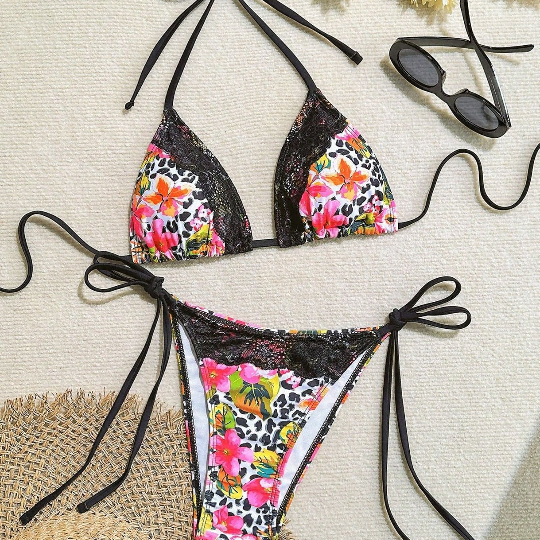 Ladies triangle bikini with lace embellishments Mune Fashion